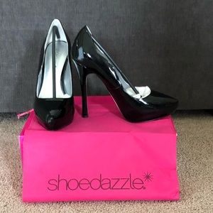 Blk patent pumps shoedazzle size 7 never been worn